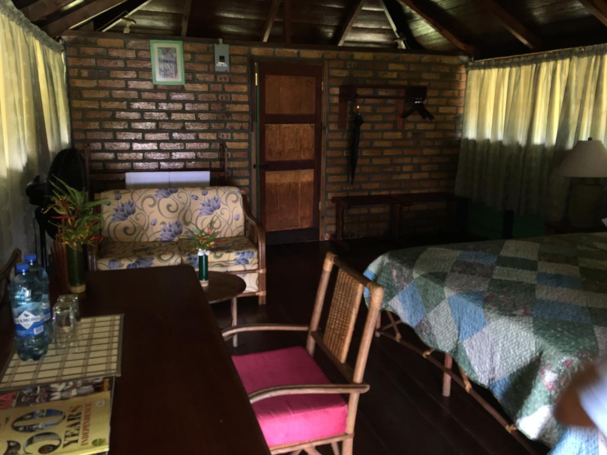 Iwokrama River LodgeMakari エクステリア 写真